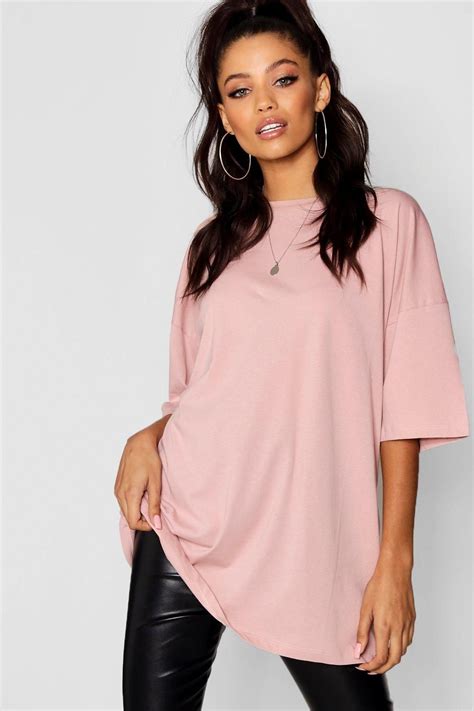 oversized t-shirt style female